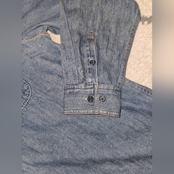 Carbon 2 Colbalt 100% Cotton Denim Button Down Large - Picture 3 of 4